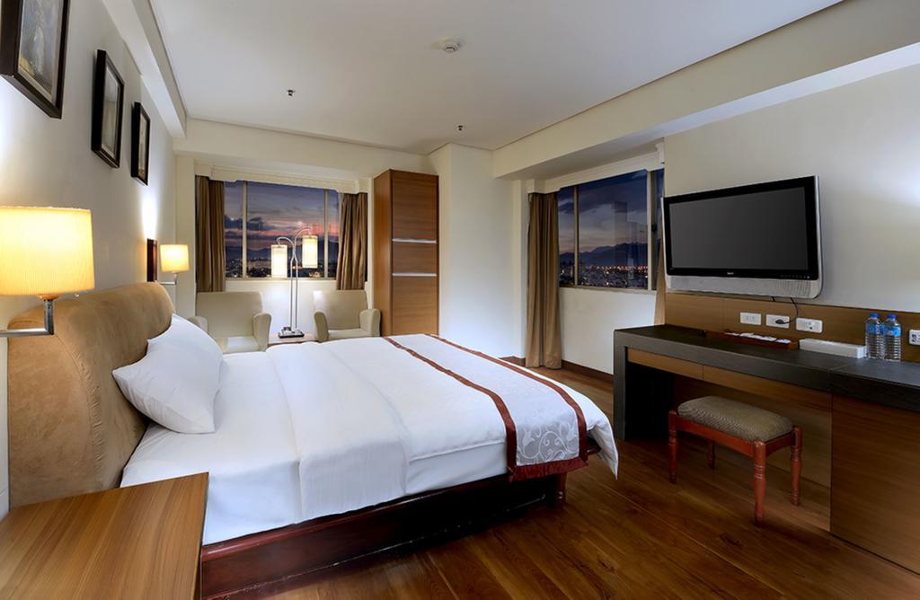 Cheng Pao Hotel Puli Eksteriør bilde