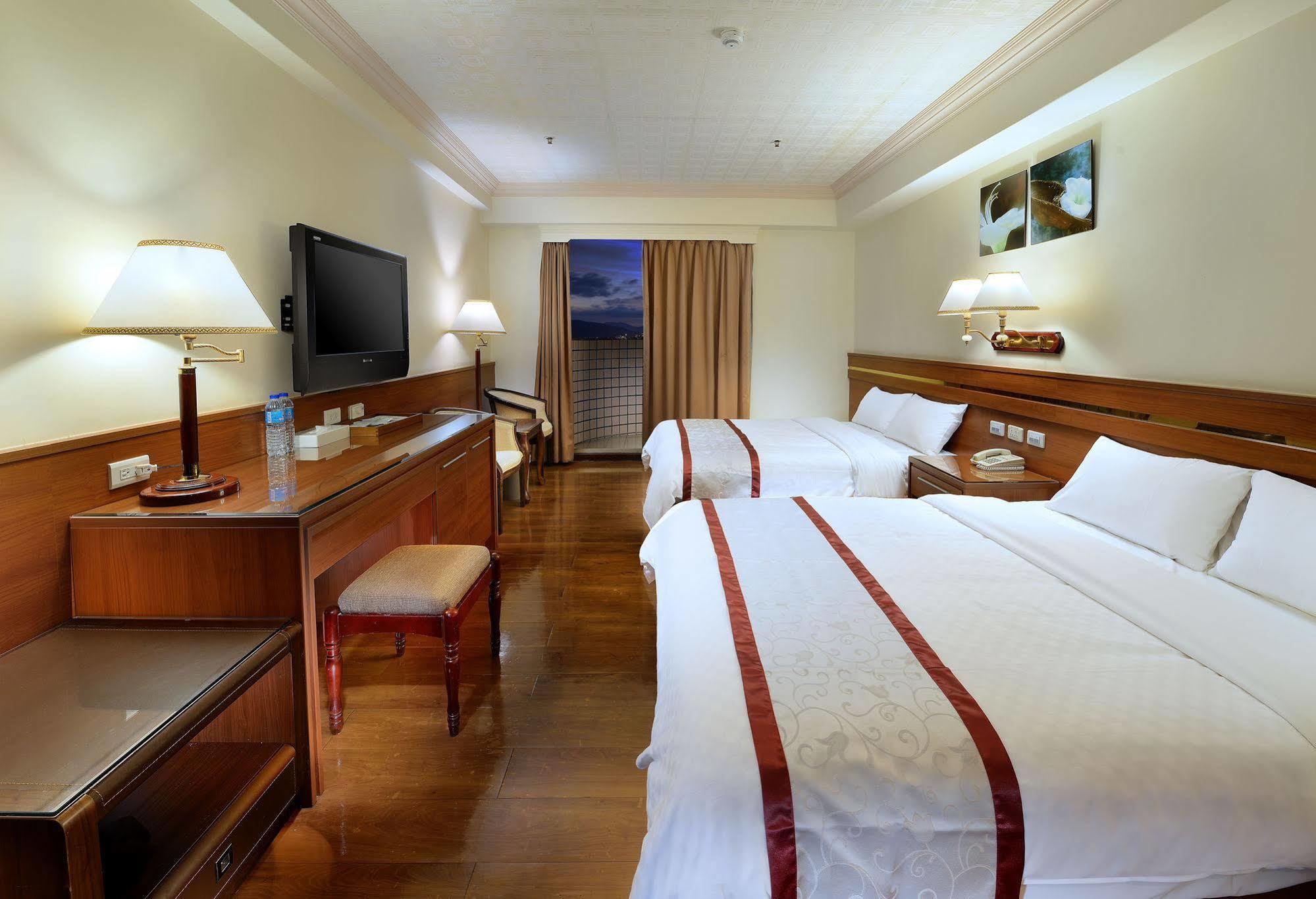 Cheng Pao Hotel Puli Eksteriør bilde